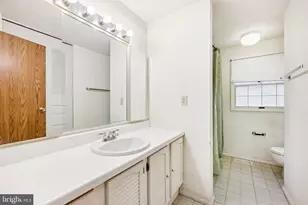 8551 Calypso Ln, Gaithersburg, MD 20879 - Photo 18