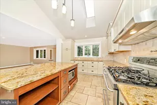 1925 Pagebrook Rd, Silver Spring, MD 20903 - Photo 14