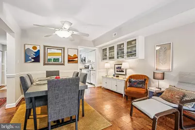 692 Azalea Drive #6-692, Rockville, MD 20850 - Photo 6