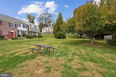 692 Azalea Drive #6-692, Rockville, MD 20850 - Photo 32