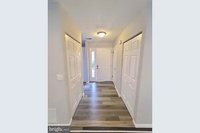 18042 Ohara Circle, Olney, MD 20832 - Photo 2