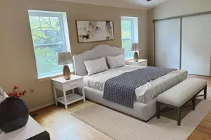 725 Twin Holly Ln, Silver Spring, MD 20910 - Photo 6