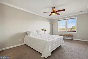 20113 Locustdale Dr, Germantown, MD 20876 - Photo 18