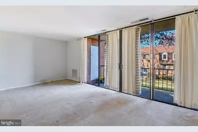 762 Quince Orchard Boulevard #101, Gaithersburg, MD 20878 - Photo 4