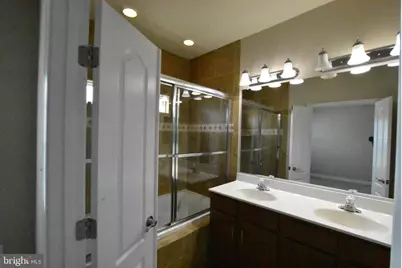 11675 Leesborough Circle, Silver Spring, MD 20902 - Photo 14