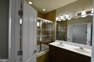 11675 Leesborough Cir, Silver Spring, MD 20902 - Photo 14