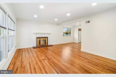 509 University Boulevard W, Silver Spring, MD 20901 - Photo 4