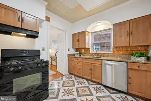 9405 Garwood St, Silver Spring, MD 20901 - Photo 18