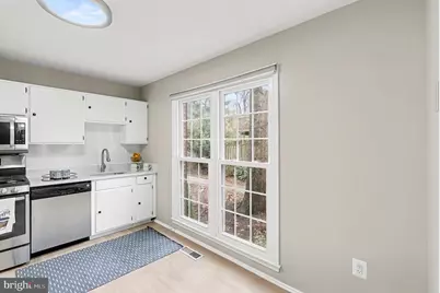 554 Monet Drive, Rockville, MD 20850 - Photo 4