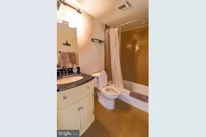 4242 E West Highway #417, Chevy Chase, MD 20815 - Photo 10
