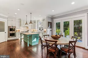 5502 Roosevelt St, Bethesda, MD 20817 - Photo 4