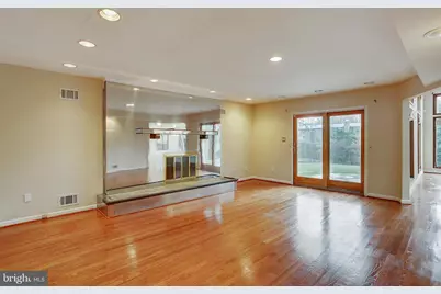 9801 Clydesdale, Potomac, MD 20854 - Photo 18