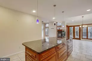 9801 Clydesdale, Potomac, MD 20854 - Photo 8