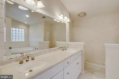 9801 Clydesdale, Potomac, MD 20854 - Photo 60