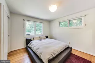 6515 E Halbert Rd, Bethesda, MD 20817 - Photo 24