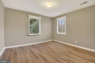 6104 Robinwood Road, Bethesda, MD 20817 - Photo 32