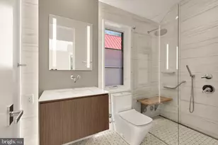 7027 Longwood Dr, Bethesda, MD 20817 - Photo 28