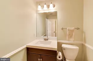 884 Flagler Dr, Gaithersburg, MD 20878 - Photo 26