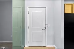 8045 Newell St, Silver Spring, MD 20910 - Photo 2