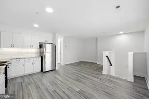 19510 Village Walk, Montgomery Village, MD 20886 - Photo 8