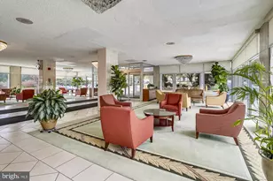 10201 Grosvenor Pl, North Bethesda, MD 20852 - Photo 22