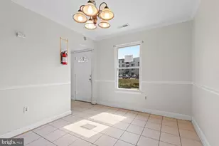 571 W Diamond Ave, Gaithersburg, MD 20877 - Photo 4