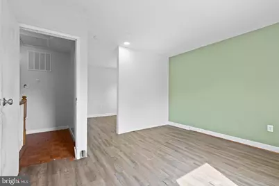 571 W Diamond Avenue #40, Gaithersburg, MD 20877 - Photo 26