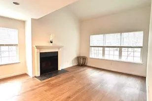 18508 Boysenberry Dr, Gaithersburg, MD 20879 - Photo 2