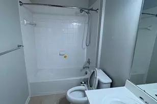 11707 Emerald Green Dr, Clarksburg, MD 20871 - Photo 16