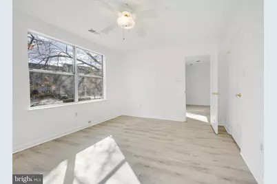 10007 Vanderbilt Circle #7, Rockville, MD 20850 - Photo 16