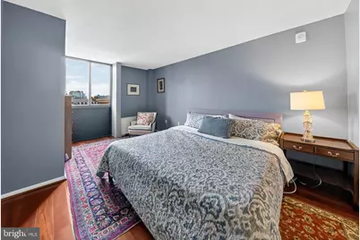 4242 E West Highway #714, Chevy Chase, MD 20815 - Photo 10