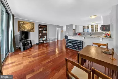 4242 E West Highway #714, Chevy Chase, MD 20815 - Photo 6