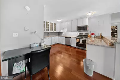 4242 E West Highway #714, Chevy Chase, MD 20815 - Photo 8