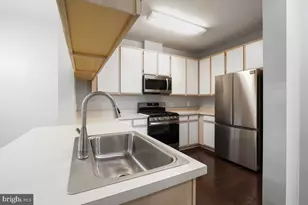 101 Watkins Pond Blvd, Rockville, MD 20850 - Photo 12