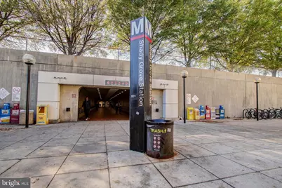 101 Watkins Pond Boulevard #4-201, Rockville, MD 20850 - Photo 32