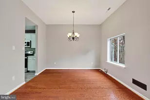 19609 Brassie Pl, Gaithersburg, MD 20886 - Photo 4