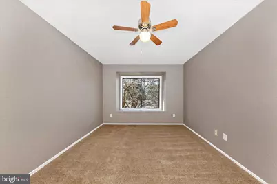 9989 Ridgeline Drive, Montgomery Village, MD 20886 - Photo 14