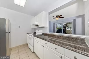 9989 Ridgeline Dr, Montgomery Village, MD 20886 - Photo 10