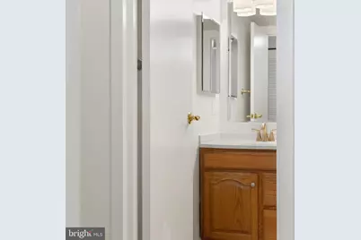 18715 Walkers Choice Road #18715, Montgomery Village, MD 20886 - Photo 20