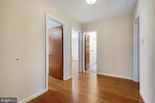 6220 Robinwood Rd, Bethesda, MD 20817 - Photo 18