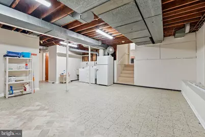 6220 Robinwood Road, Bethesda, MD 20817 - Photo 32