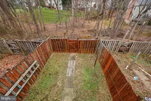 11617 Pleasant Meadow Dr, Gaithersburg, MD 20878 - Photo 14