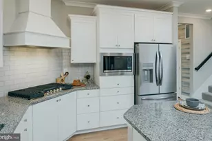 19017 Meadow Sun Wy, Boyds, MD 20841 - Photo 10