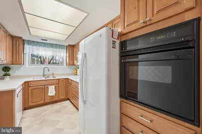 3345 Leisure World Boulevard #96-J, Silver Spring, MD 20906 - Photo 6
