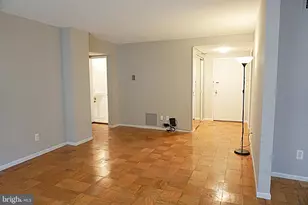 4 Monroe St, Rockville, MD 20850 - Photo 12