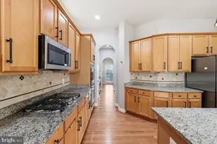 23706 Grapevine Ridge Terrace, Clarksburg, MD 20871 - Photo 14