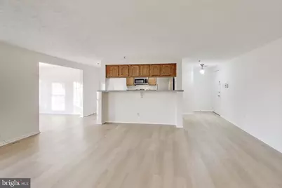 13107 Briarcliff Terrace #2-204, Germantown, MD 20874 - Photo 6