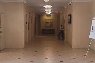 10201 Grosvenor Pl, Rockville, MD 20852 - Photo 2