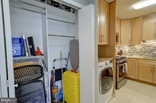 5225 Pooks Hill Rd, Bethesda, MD 20814 - Photo 14