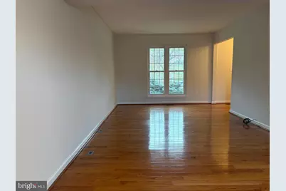 19442 Sandy Lake Drive, Gaithersburg, MD 20879 - Photo 6